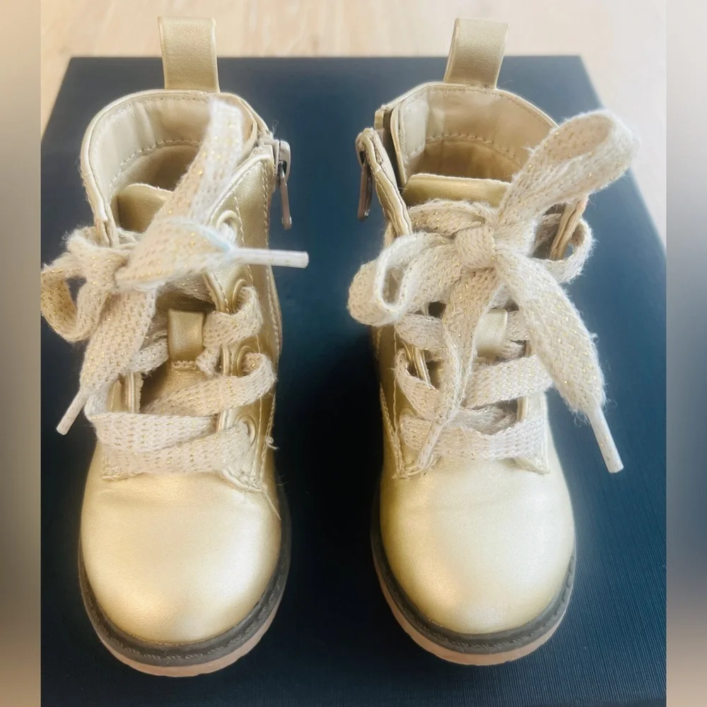 🥭💛CAT & JACK GOLD CHILDRENS BOOTS SIZE 5T💛🥭